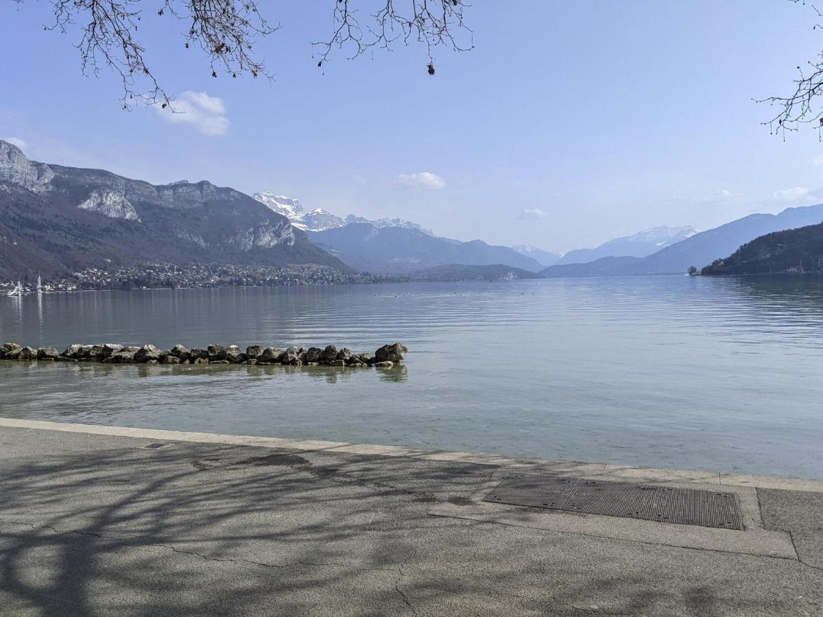 Azur Bleu 4 Etoiles Annecy Centre-Ville Et Lac Lumineux Dış mekan fotoğraf